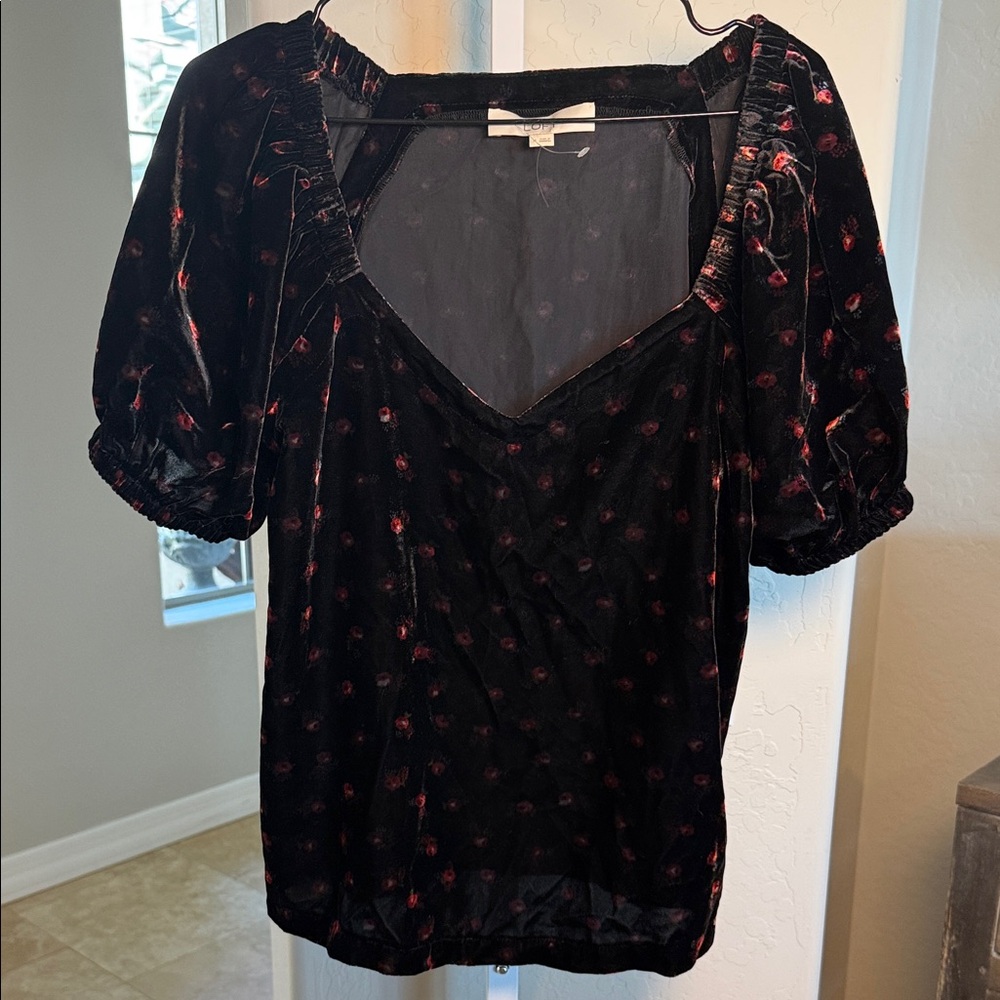 LOFT Black Velvet with small red roses and capped sleeves. NWOT